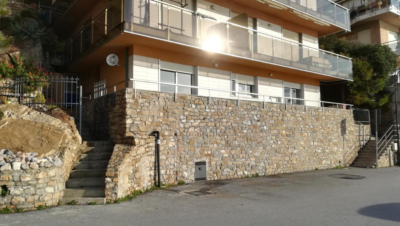 Cadorna Fronte Mare Apartment Alassio Exterior photo