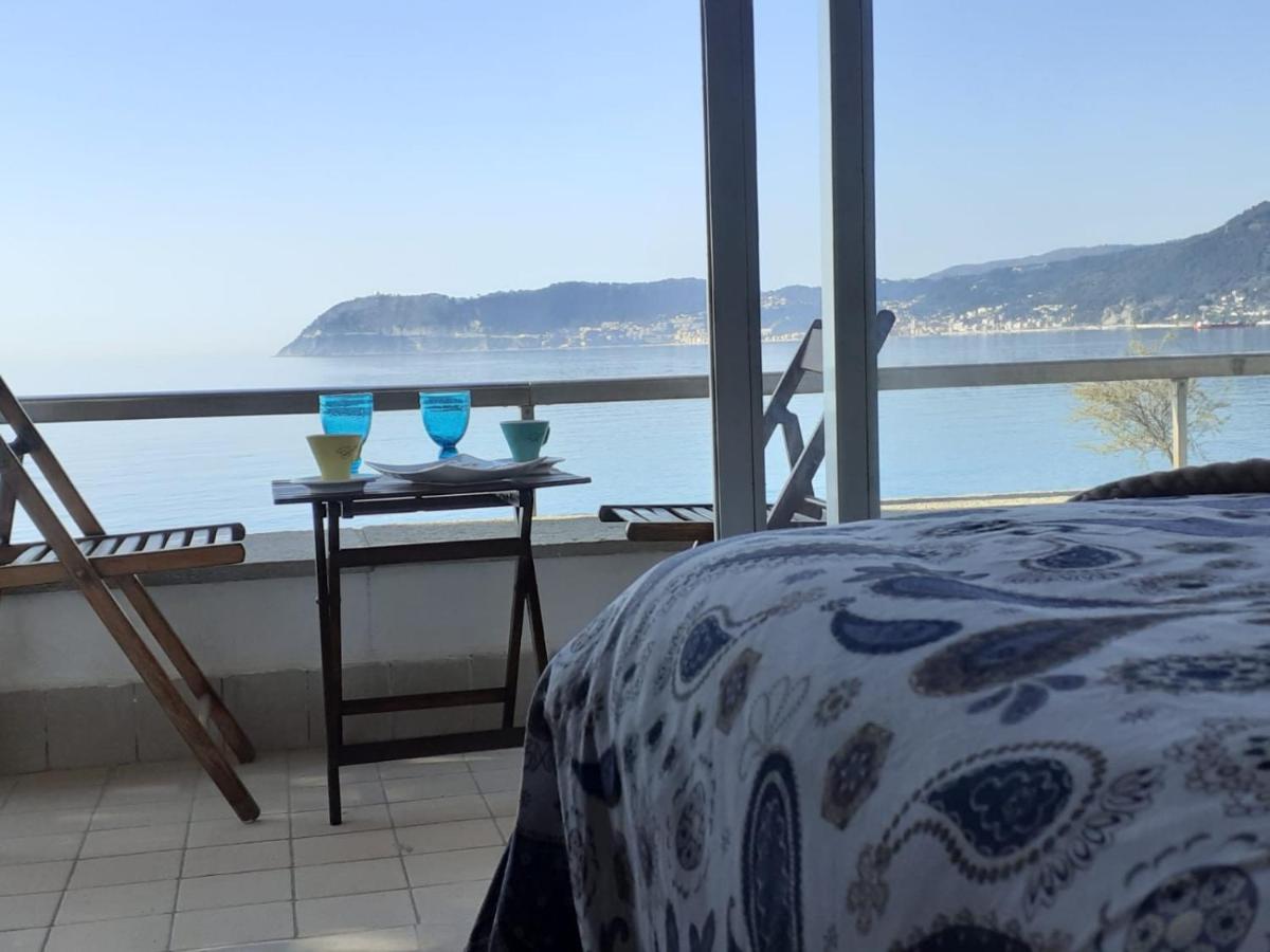 Cadorna Fronte Mare Apartment Alassio Exterior photo